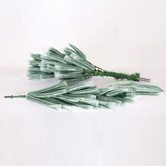 Novogodišnja jelke sa snegom