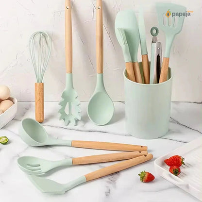 Set kuhinjskog pribora 12 delova