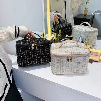 Kozmetička torba sa ručkom