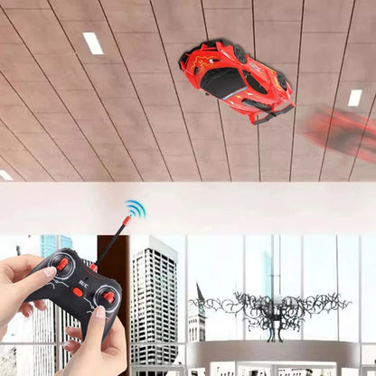 Daljinski autić koji ide po zidu