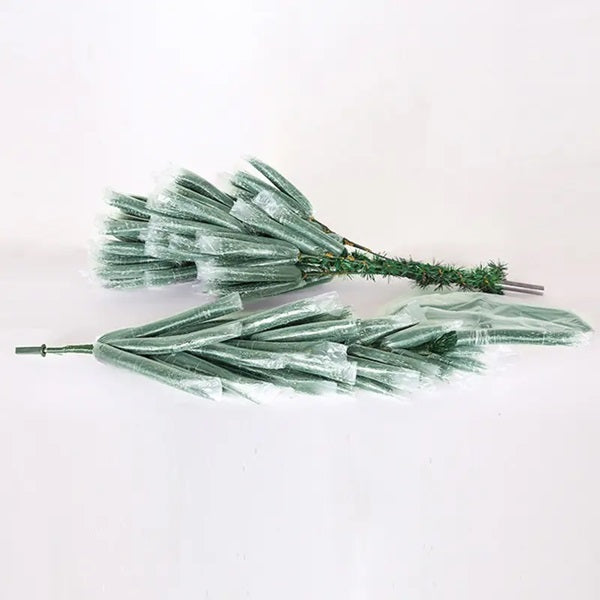 Novogodišnja jelke sa snegom